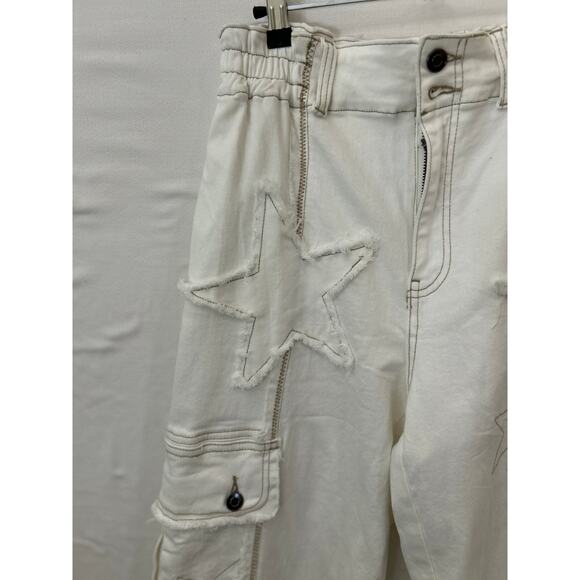 Cute Oli & Hali White Denim Jeans with Stars - Picture 5 of 13